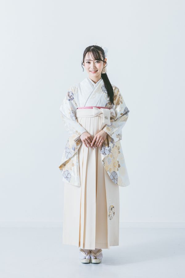 DN白地雪輪に桜柄